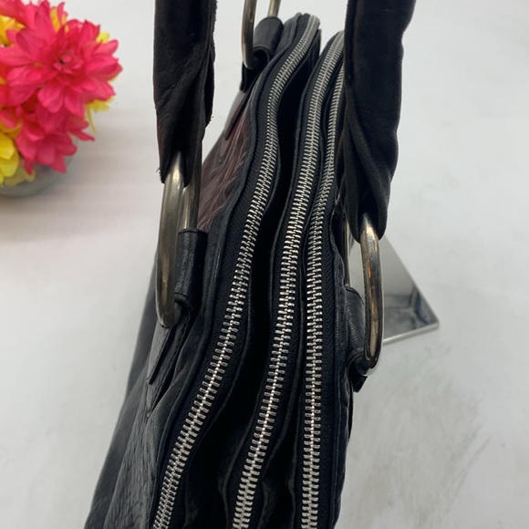 Latico Large Leather Black Satchel with cute floral lining and 3 large pockets - Picture 3 of 16